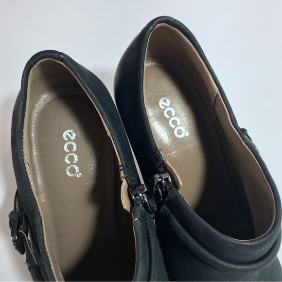 ECCO Women's Black Heeled Leather Booties Size 35 NIB - Picture 14 of 15